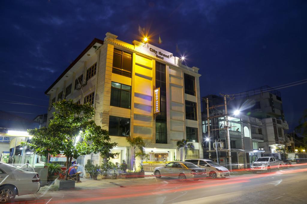 City Grand Hotel Mandalay Exteriér fotografie