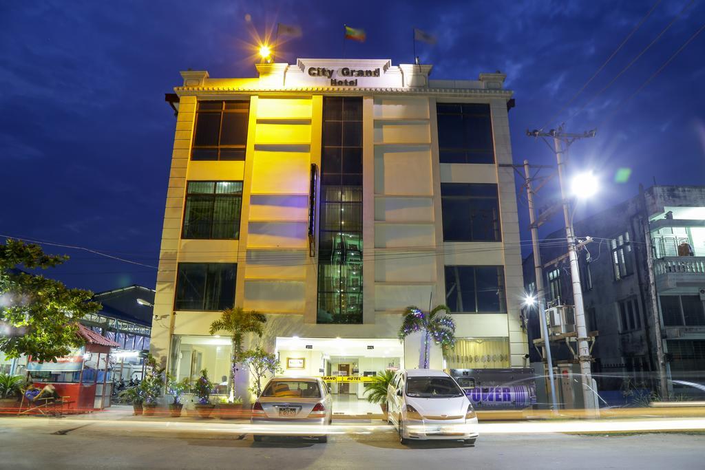 City Grand Hotel Mandalay Exteriér fotografie